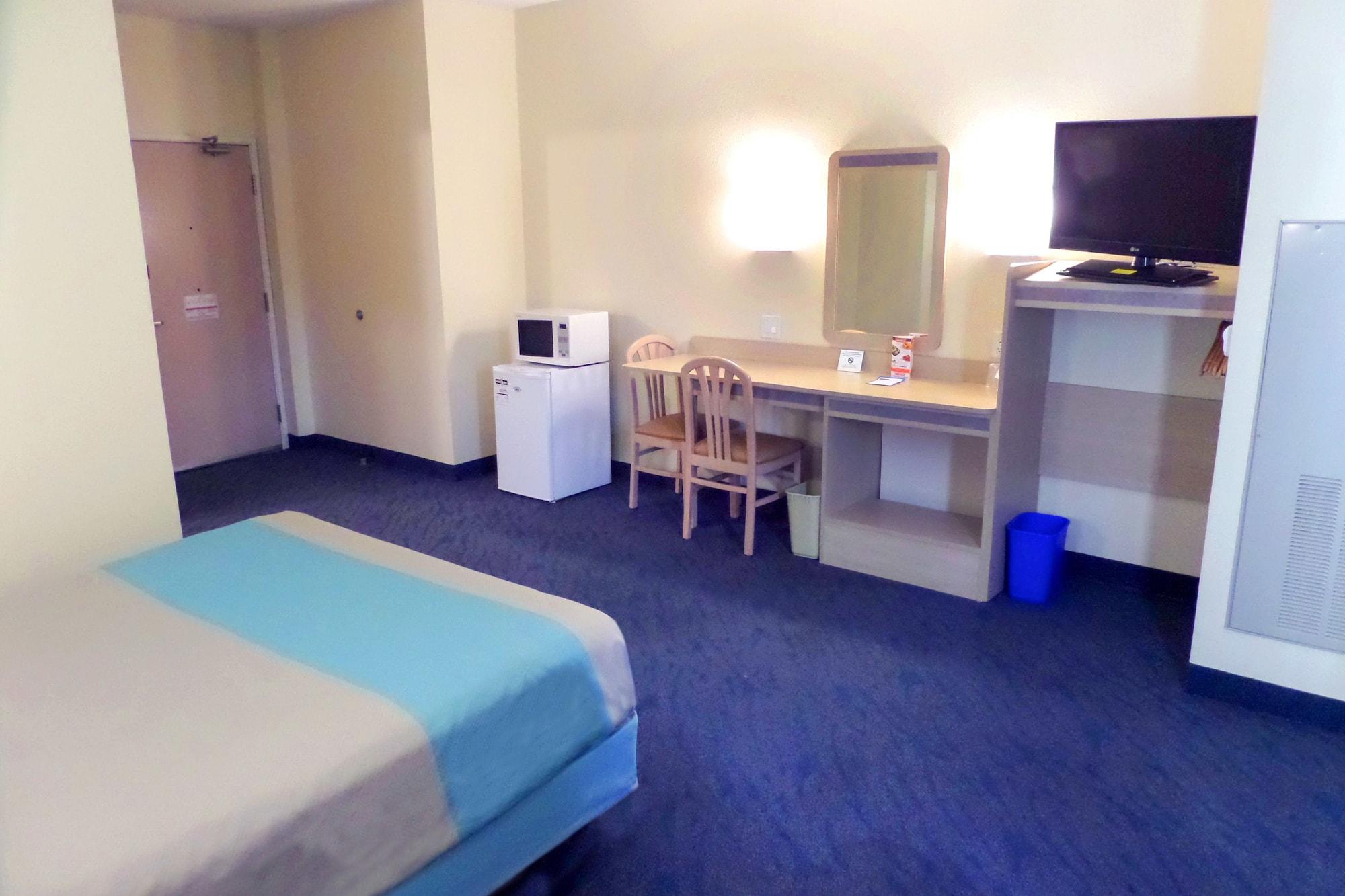 Motel 6-London, On - Ontario Bagian luar foto