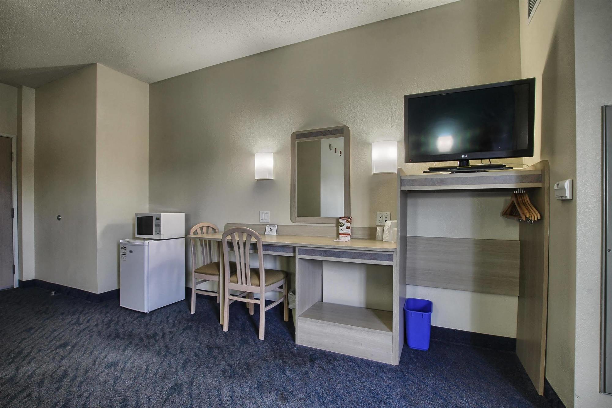 Motel 6-London, On - Ontario Bagian luar foto