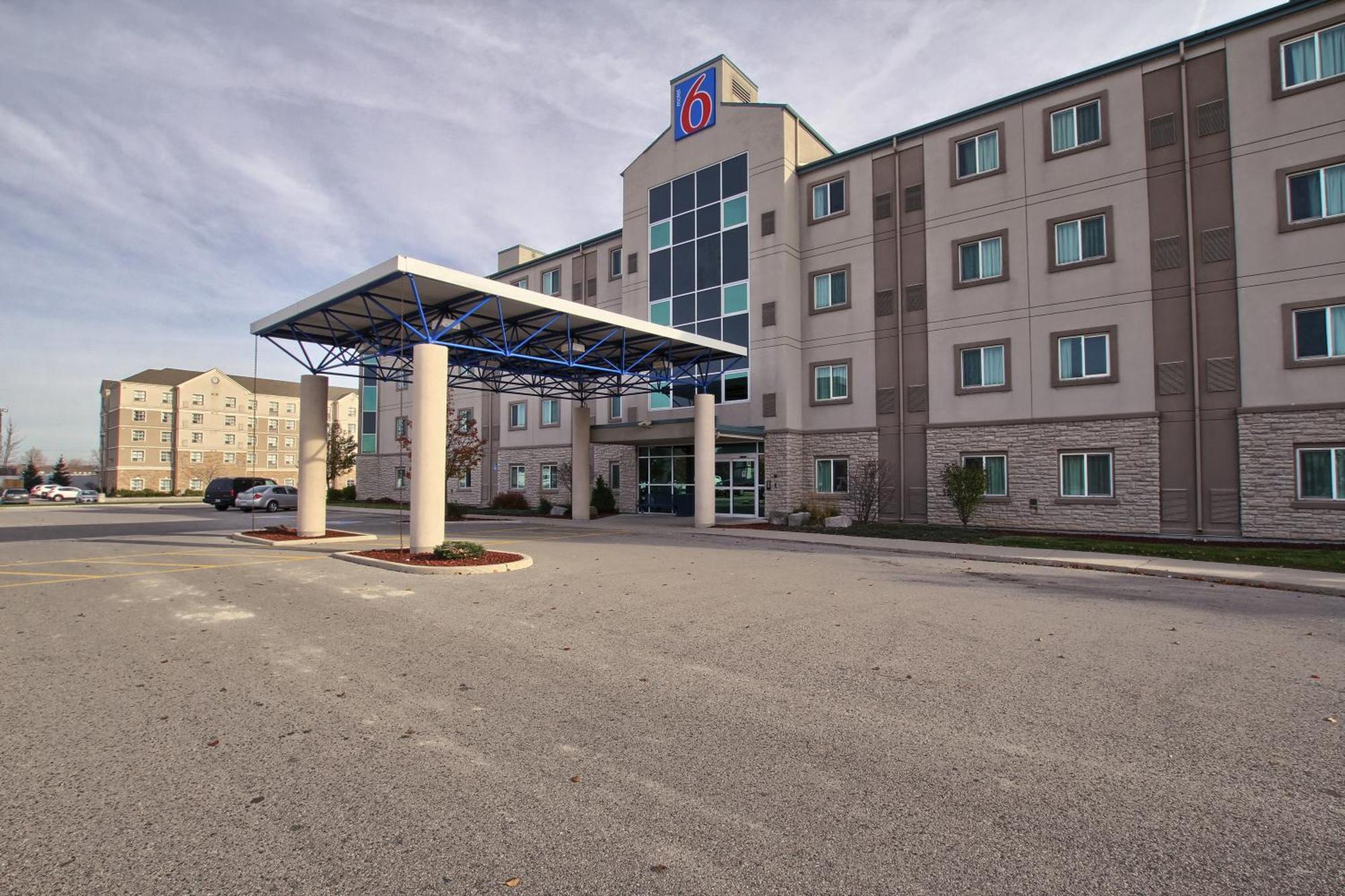 Motel 6-London, On - Ontario Bagian luar foto